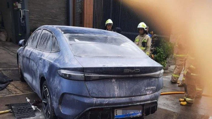 Mobil Listrik BYD Terbakar di Jakarta, Sementara Chery dan VinFast Luncurkan Varian Baru