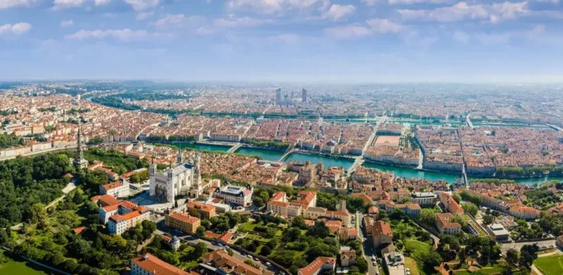 Pemilihan Utama di Lyon: Warga Lyon Memilih Calon